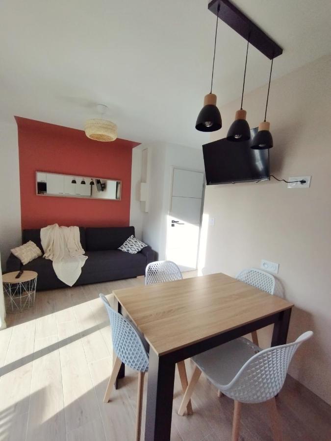Maisonnette Entre Et Morgon